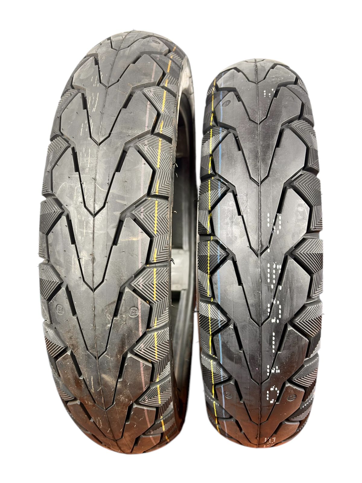 Neumático Mozuki 350/10 Y 90/90-12 TL BL612