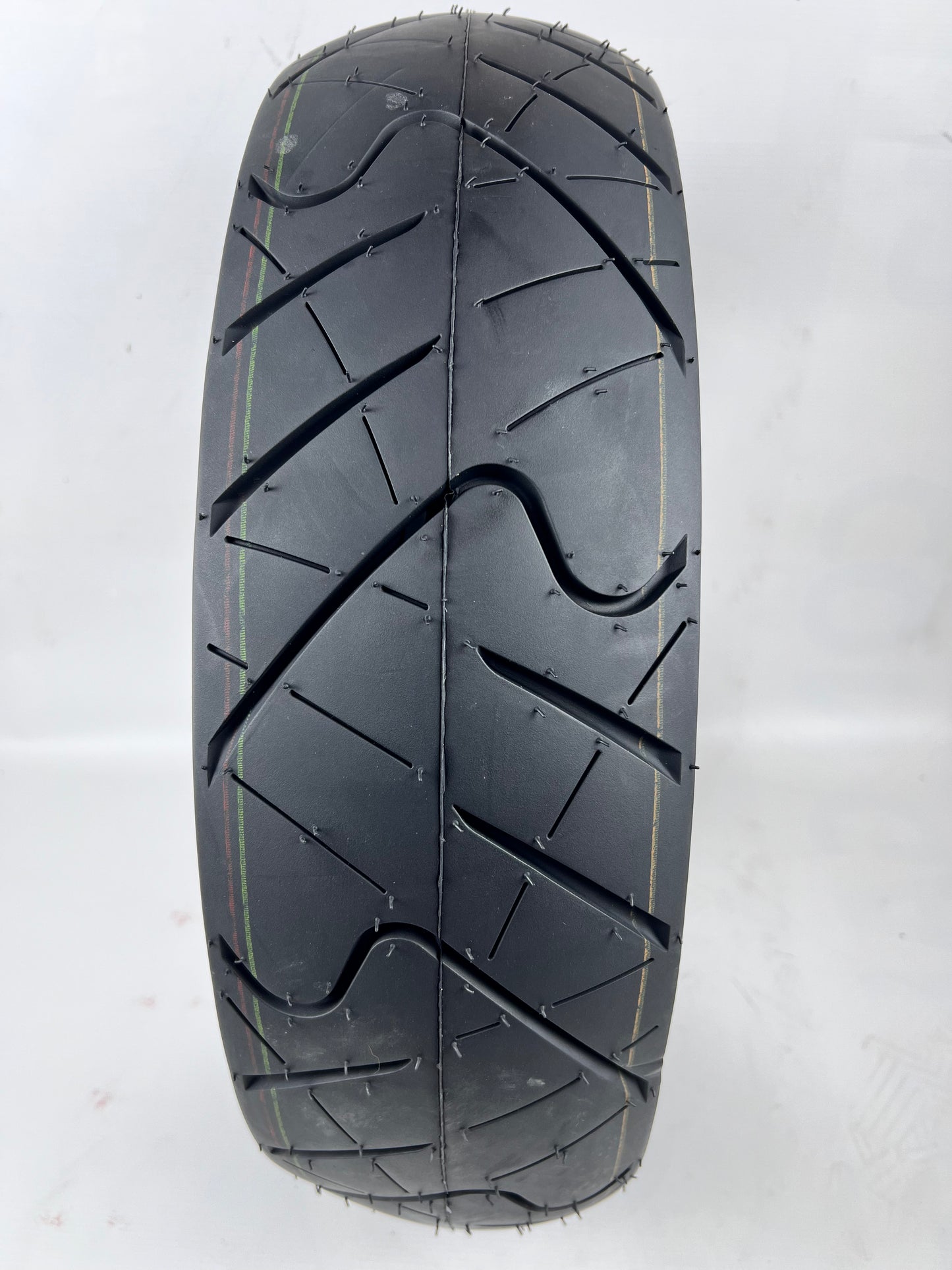 NEUMATICO MOZUKI 130/70-17TL SYM075