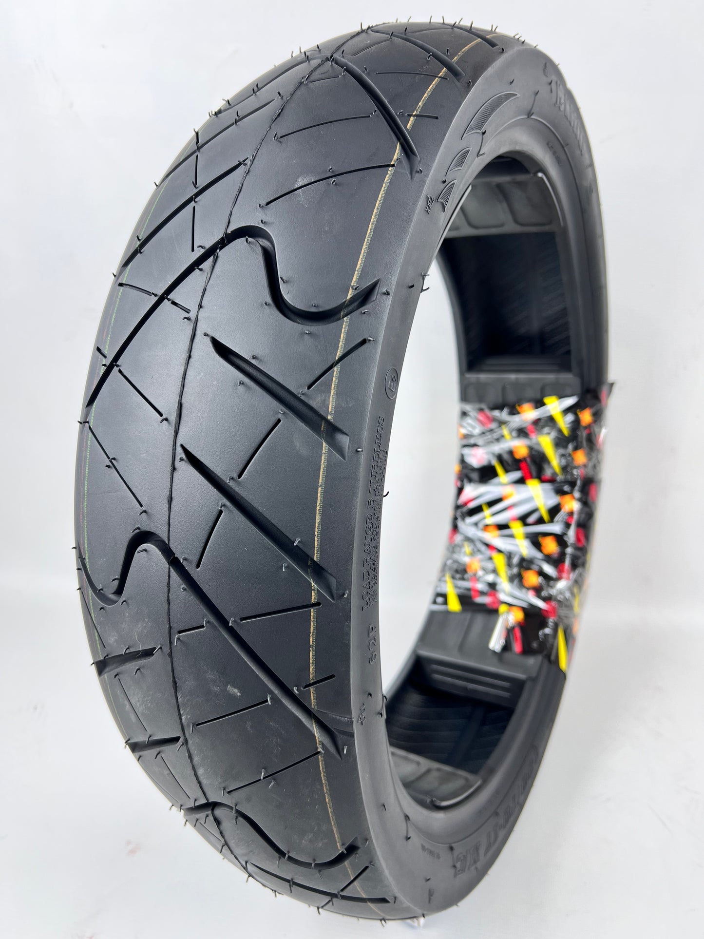 NEUMATICO MOZUKI 130/70-17TL SYM075